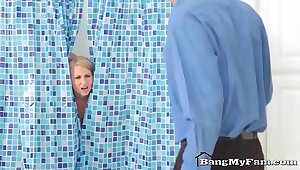 Pervy Step-son Fucks Hot Mommy Alice Chambers In The Shower